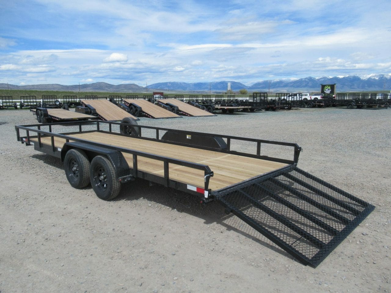 2022 H&H 82”x20′ Steel 7K Tandem Axle Trailer w/ Wood Deck 