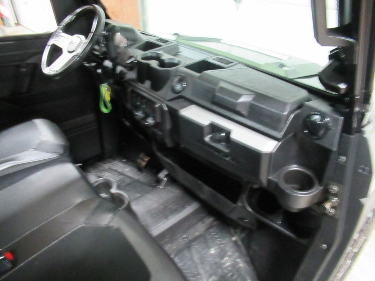 2020 Polaris Ranger 1000 XP 4×4 EPS * Full Hard Cab w/ Heater *