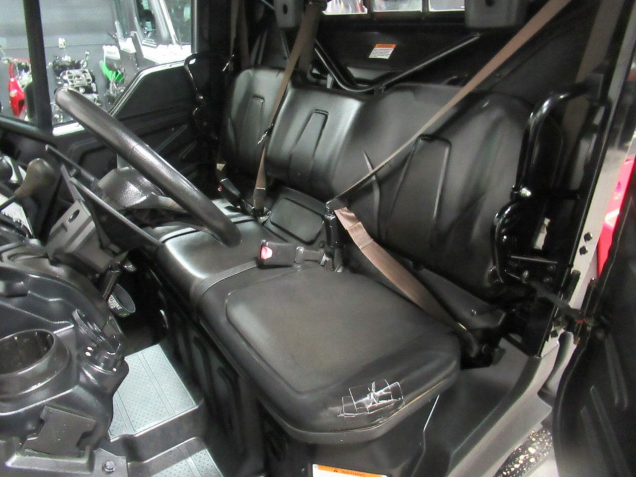 2017 Honda Pioneer 1000 4×4 EPS * Full Hard Cab w/ Heat * Snowplow *