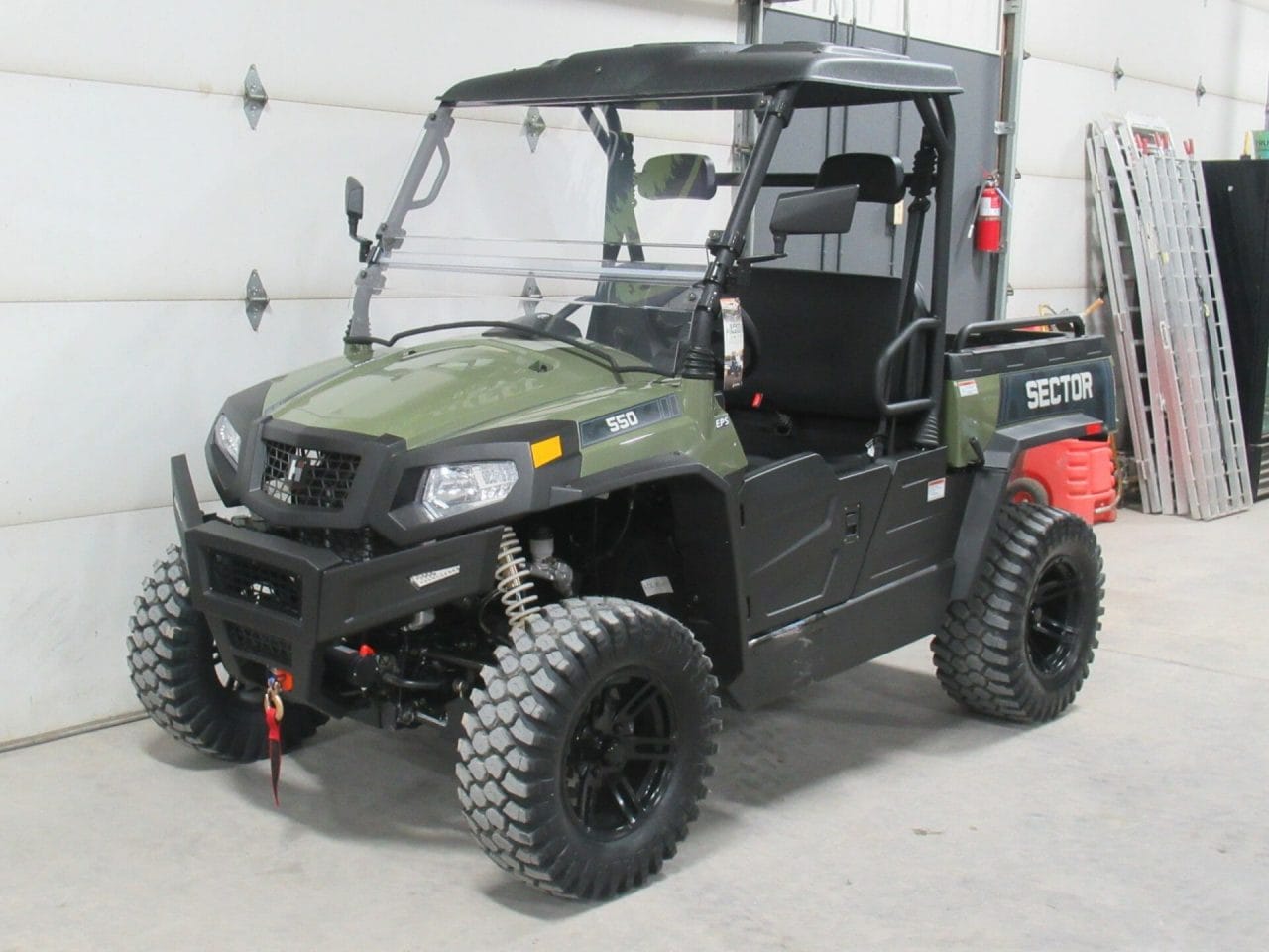 2022 Hisun Sector 550 4×4 EPS. Colors in Stock- Green, Red, and Tan!!!